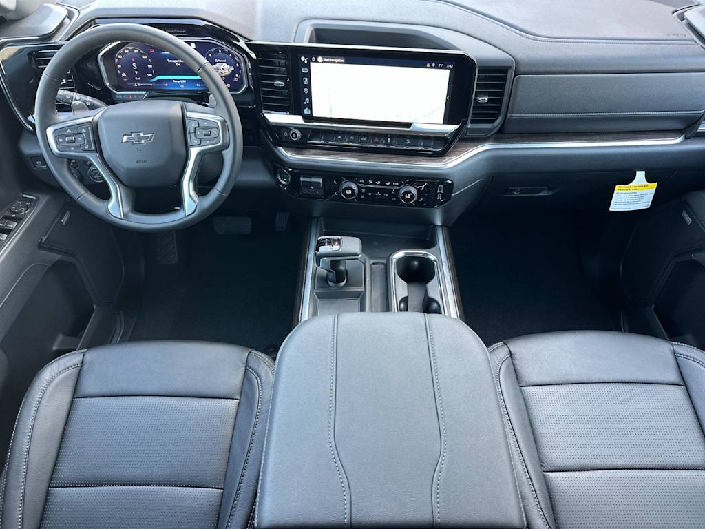 Thumbnail: 2026 Chevrolet Silverado 1500 - 2