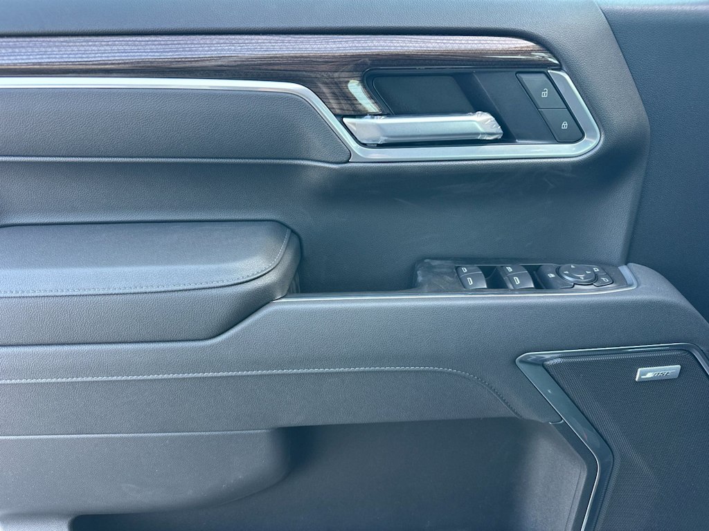 Thumbnail: 2026 Chevrolet Silverado 1500 - 20