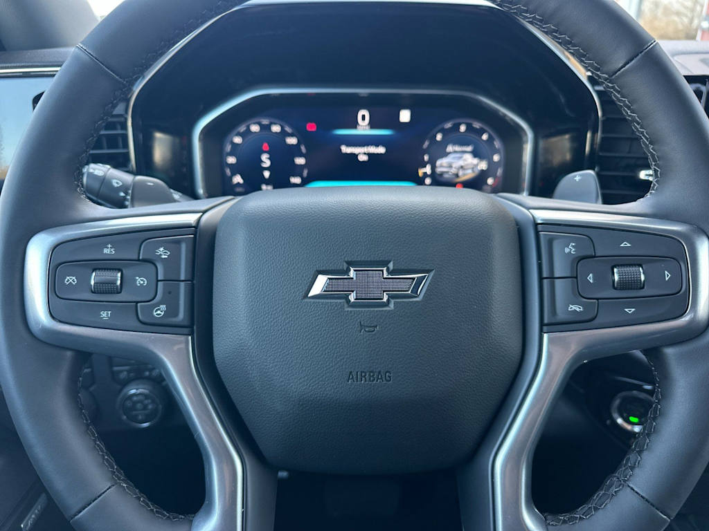 Thumbnail: 2026 Chevrolet Silverado 1500 - 27