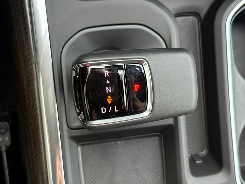Thumbnail: 2026 Chevrolet Silverado 1500 - 25