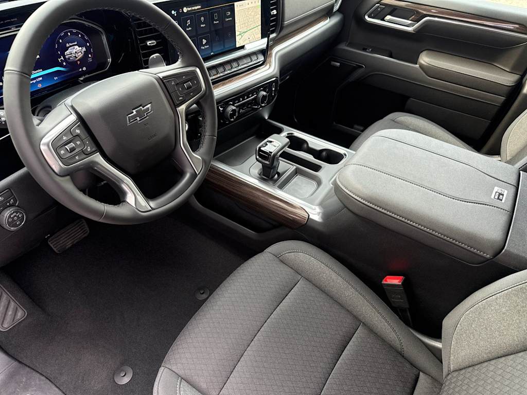 Thumbnail: 2026 Chevrolet Silverado 1500 - 9