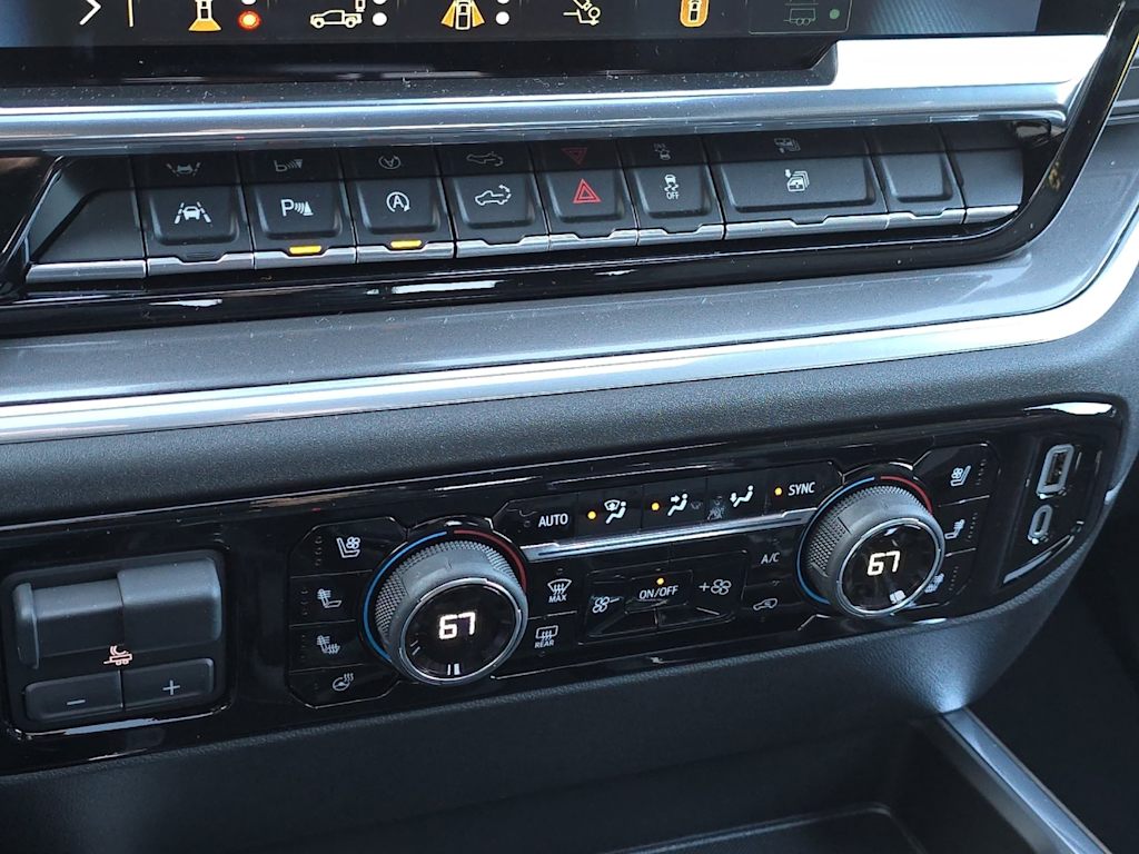 Thumbnail: 2026 Chevrolet Silverado 1500 - 24