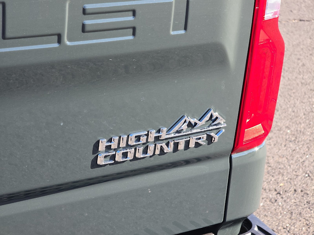 Thumbnail: 2026 Chevrolet Silverado 1500 - 27