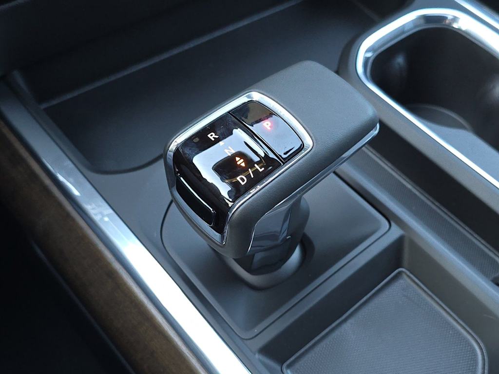 Thumbnail: 2026 Chevrolet Silverado 1500 - 16