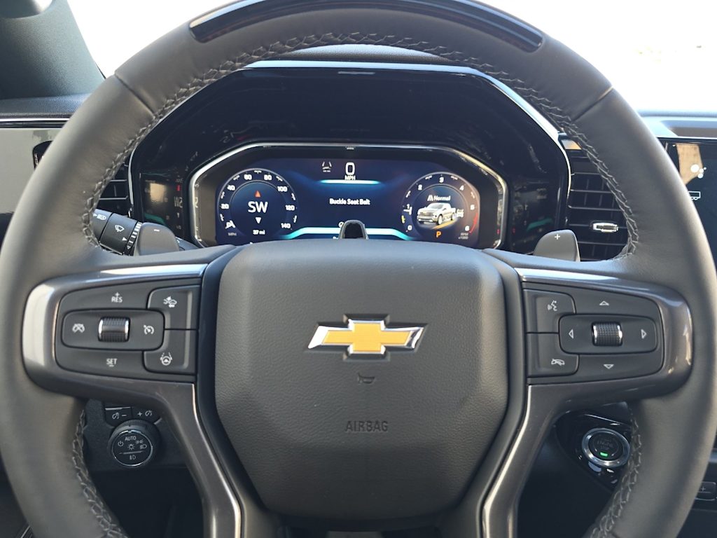 Thumbnail: 2026 Chevrolet Silverado 1500 - 26