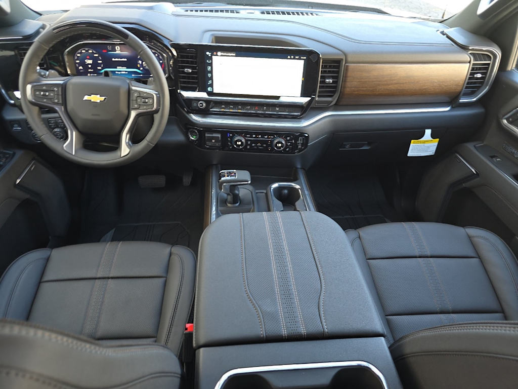 Thumbnail: 2026 Chevrolet Silverado 1500 - 2