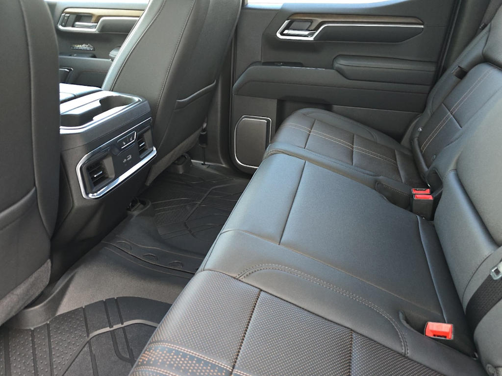 Thumbnail: 2026 Chevrolet Silverado 1500 - 12