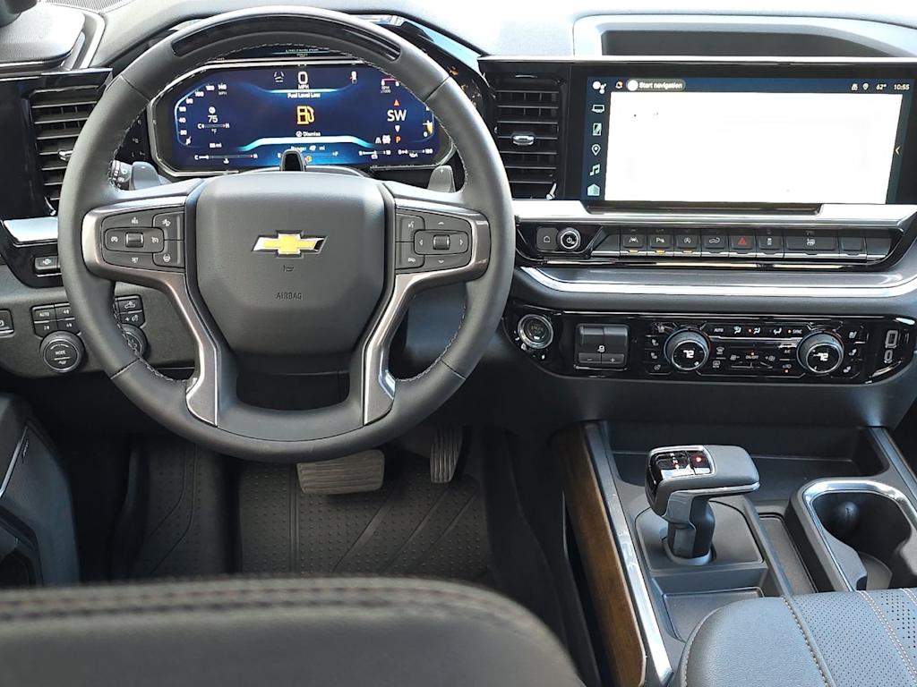 Thumbnail: 2026 Chevrolet Silverado 1500 - 13