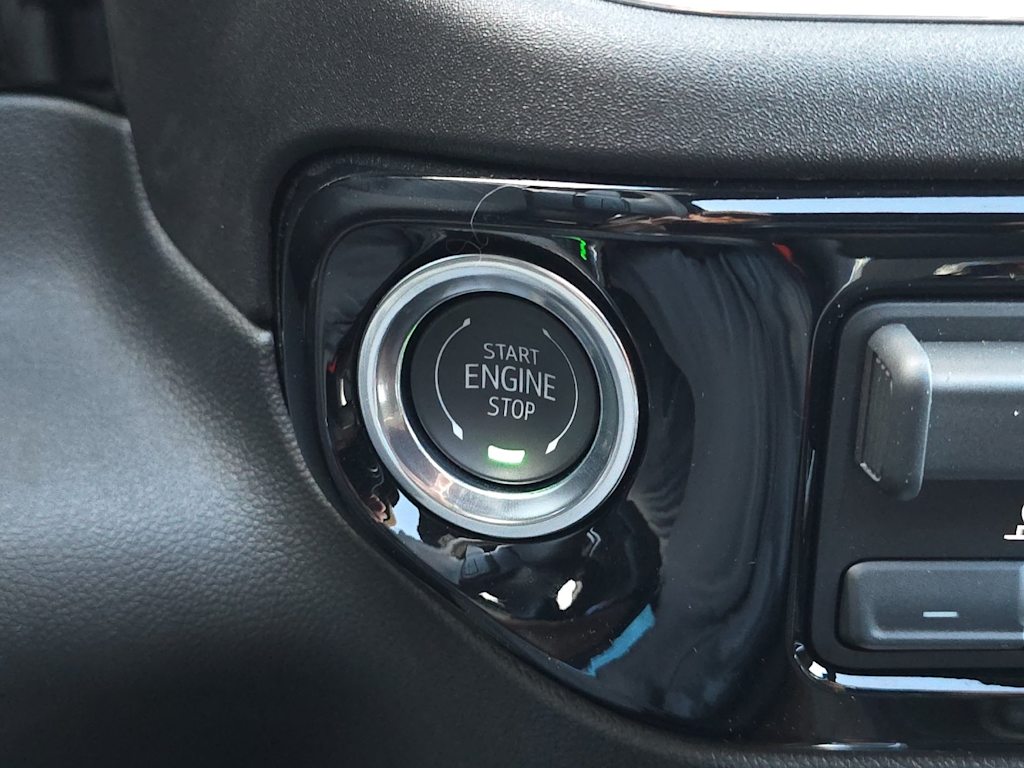 Thumbnail: 2026 Chevrolet Silverado 1500 - 25