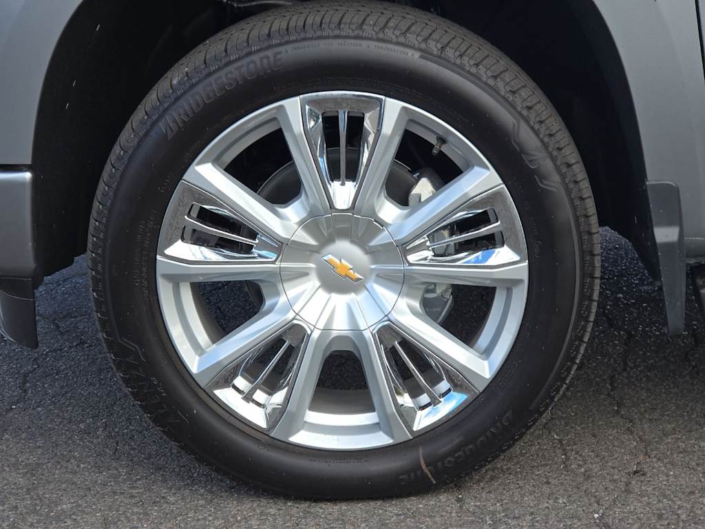 Thumbnail: 2026 Chevrolet Silverado 1500 - 8