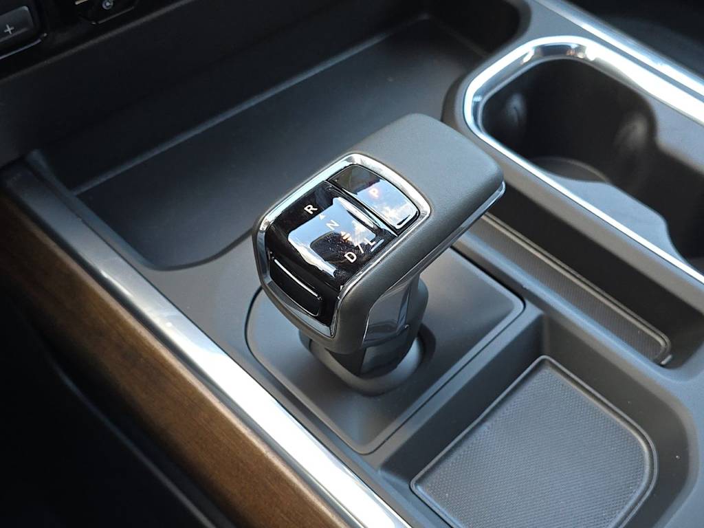 Thumbnail: 2026 Chevrolet Silverado 1500 - 7