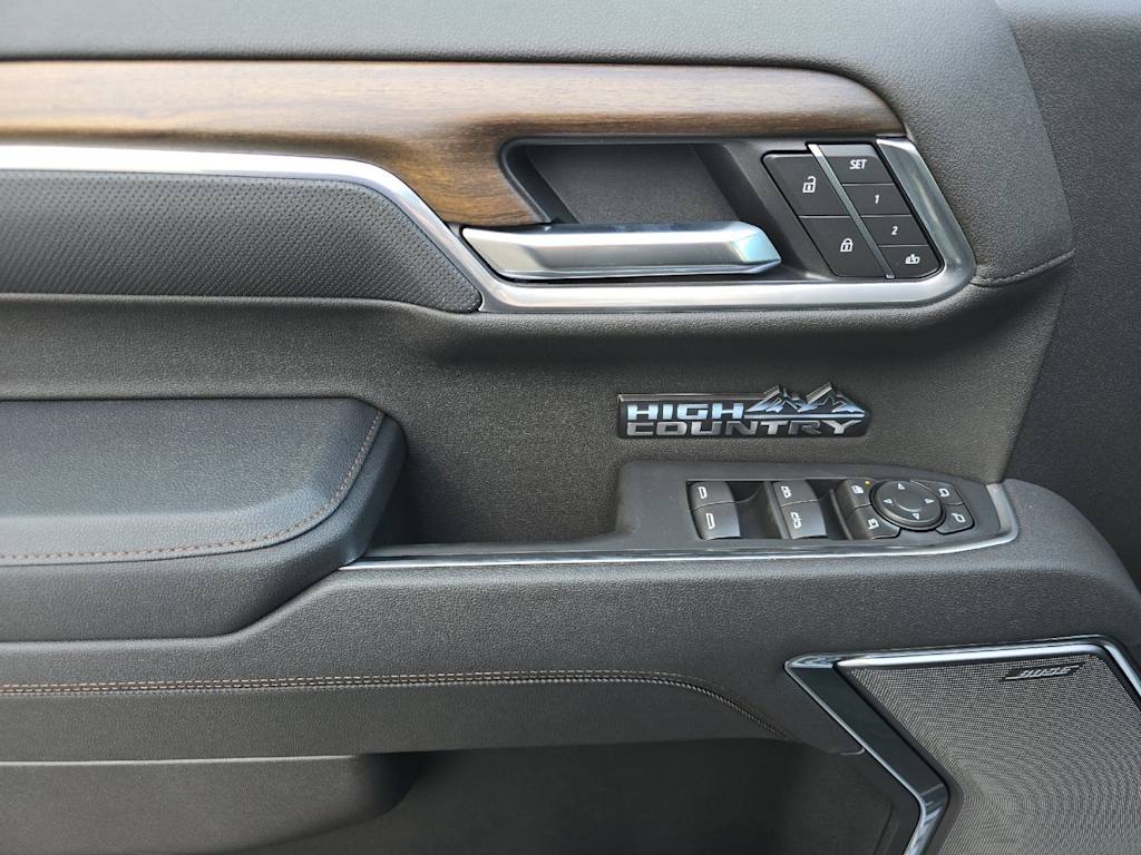 Thumbnail: 2026 Chevrolet Silverado 1500 - 20