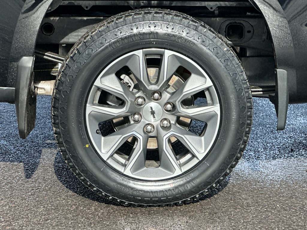 Thumbnail: 2022 Chevrolet Silverado 1500 - 8