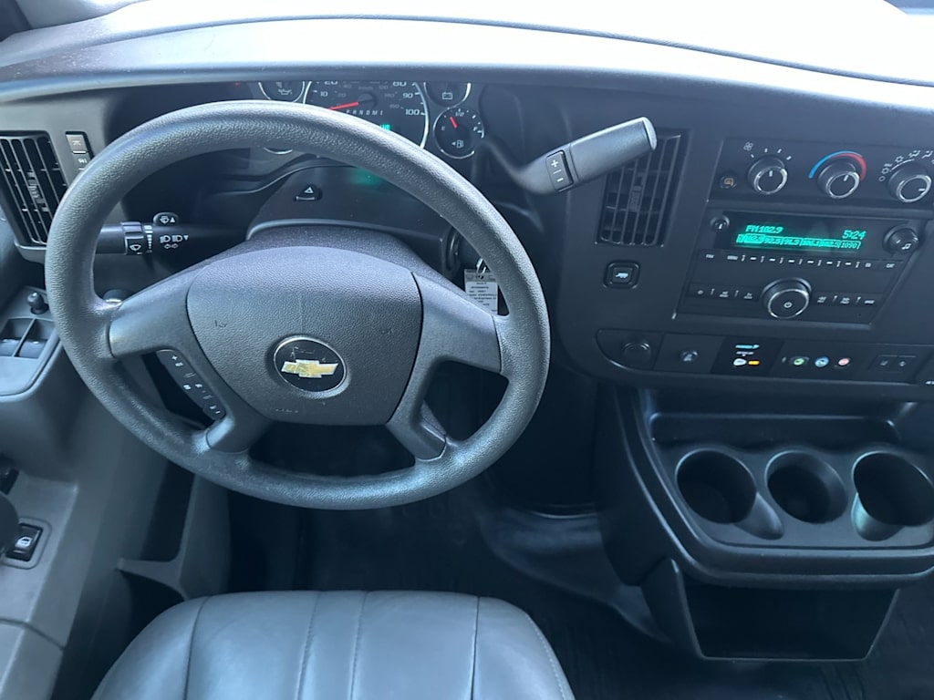 2021 Chevrolet Express 2500 9