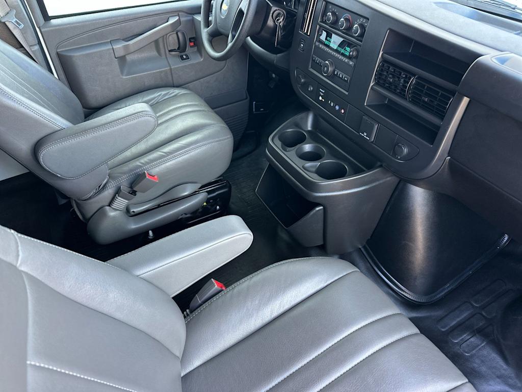 Thumbnail: 2025 Chevrolet Express - 12