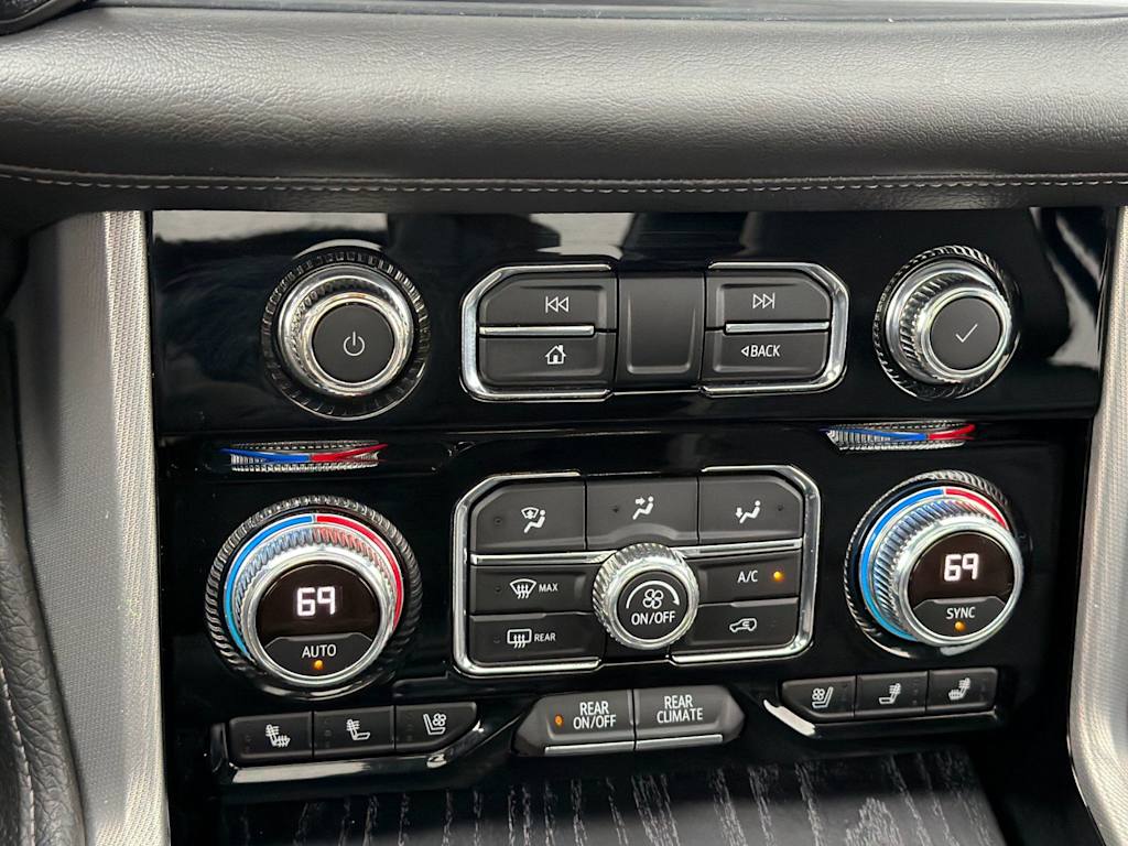 Thumbnail: 2021 GMC Yukon - 28