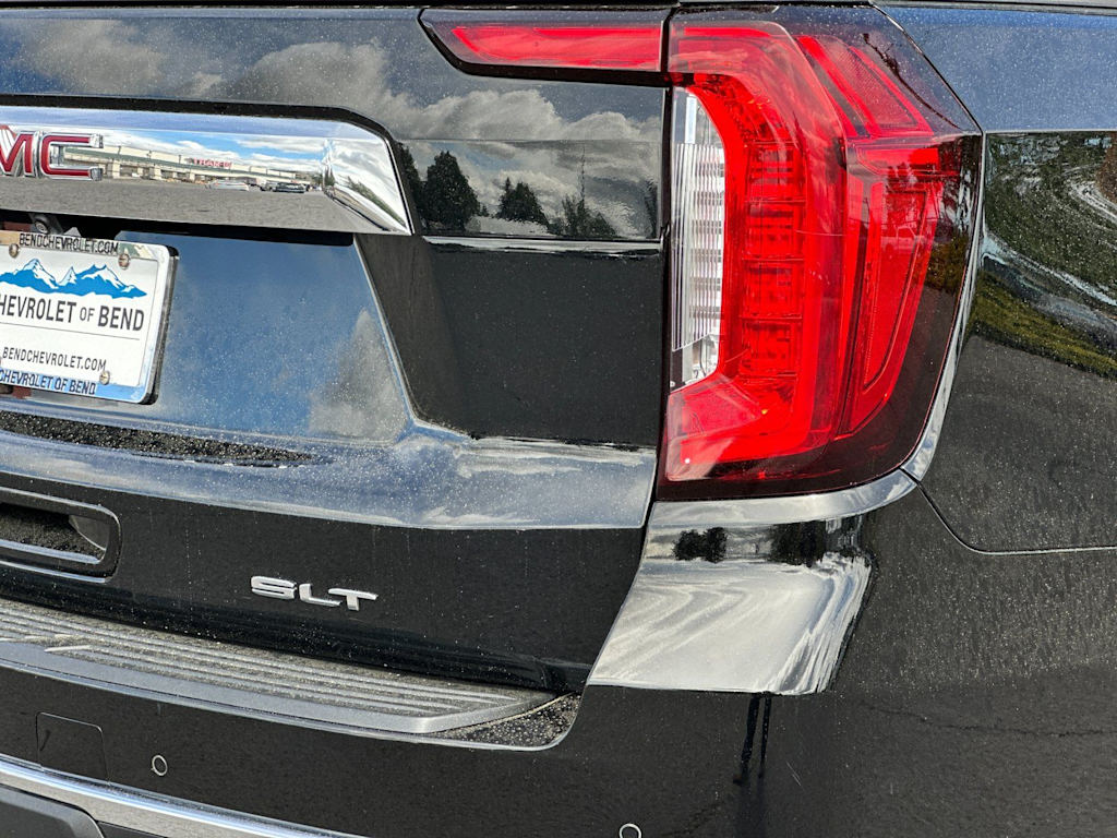 Thumbnail: 2023 GMC Yukon XL - 30