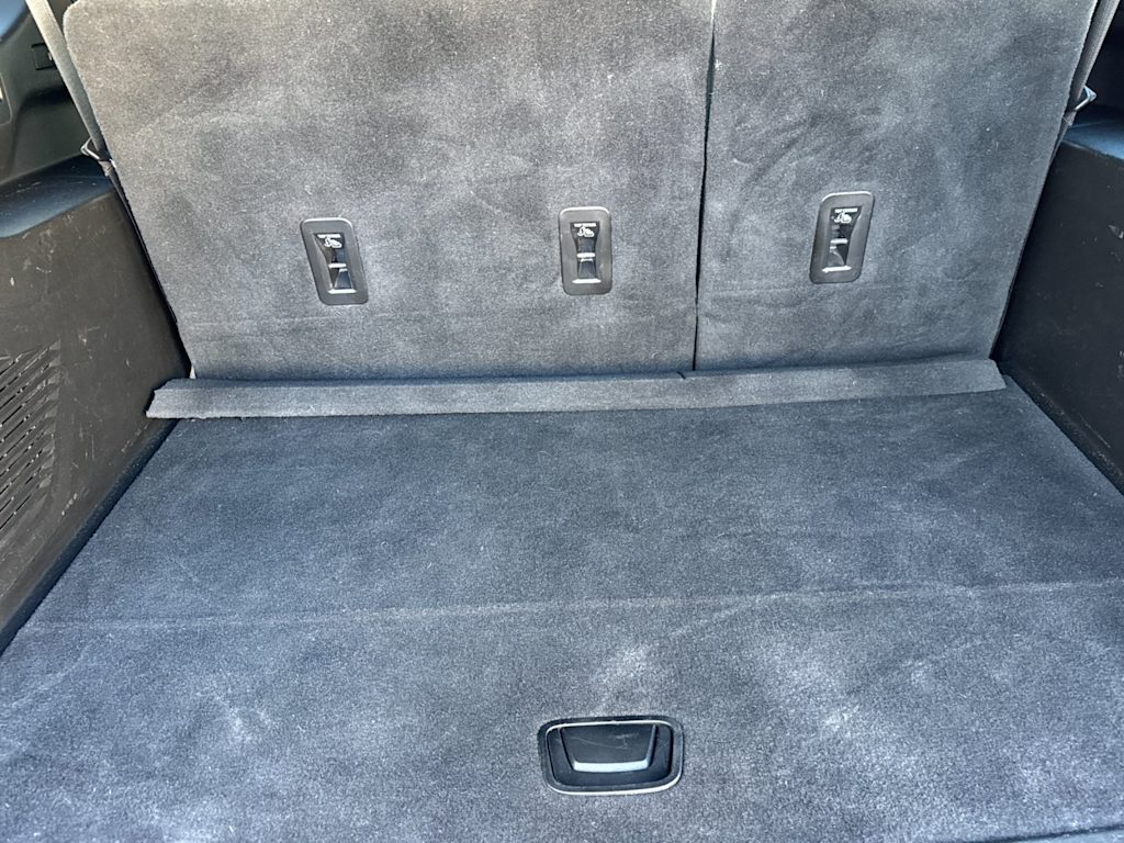 Thumbnail: 2021 GMC Yukon XL - 15