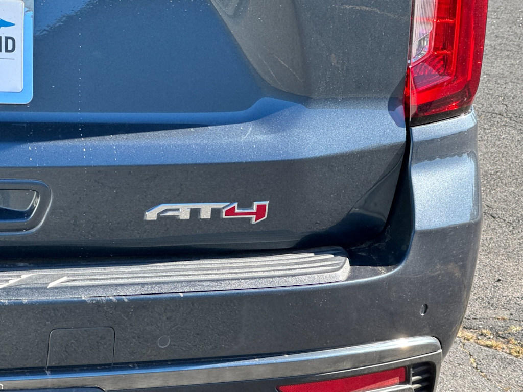 Thumbnail: 2021 GMC Yukon XL - 29