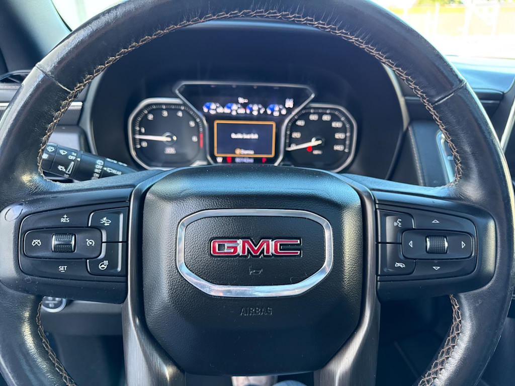 Thumbnail: 2021 GMC Yukon XL - 28