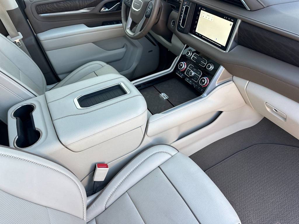 Thumbnail: 2023 GMC Yukon XL - 9