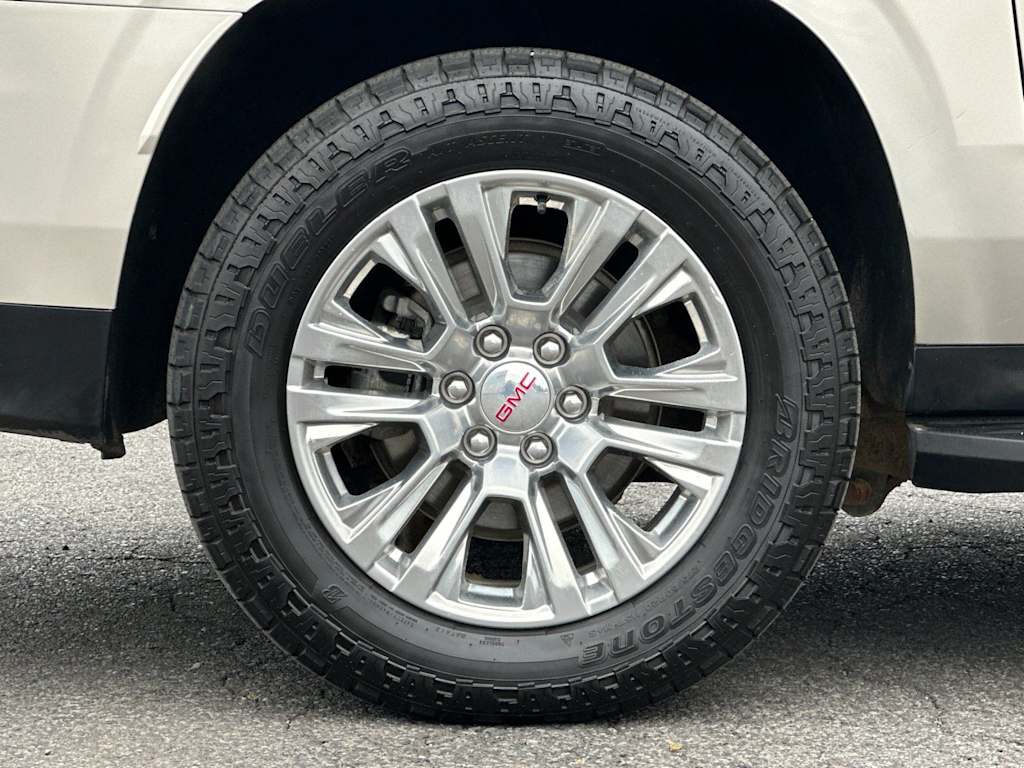 Thumbnail: 2023 GMC Yukon XL - 8