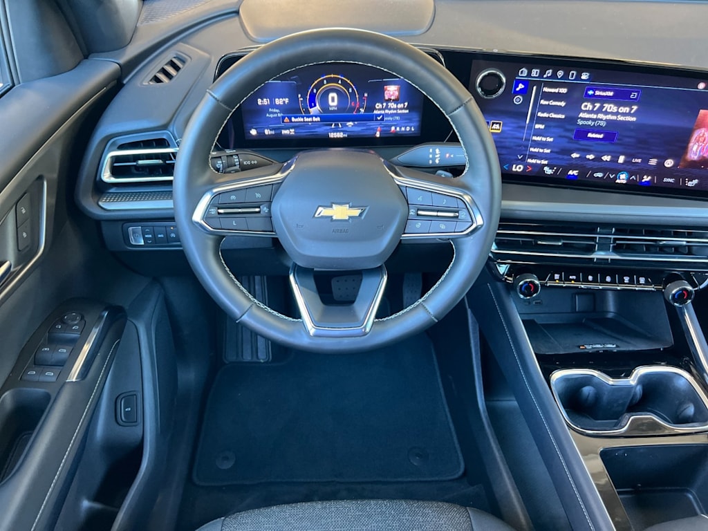 Thumbnail: 2025 Chevrolet Traverse - 11