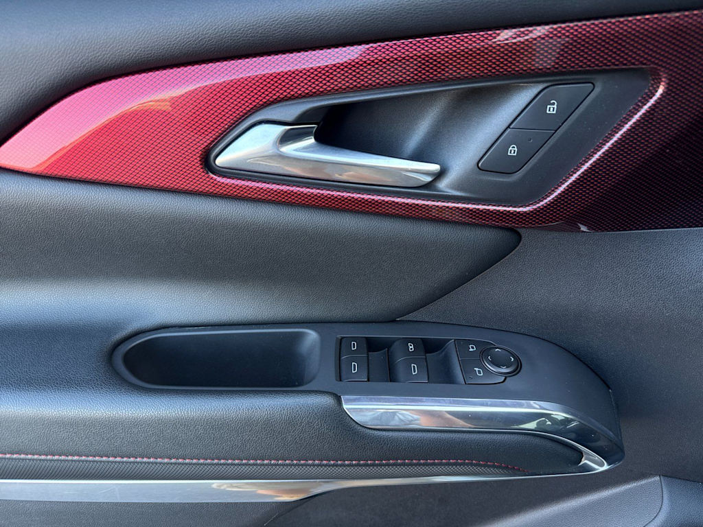 Thumbnail: 2024 Chevrolet Traverse - 21