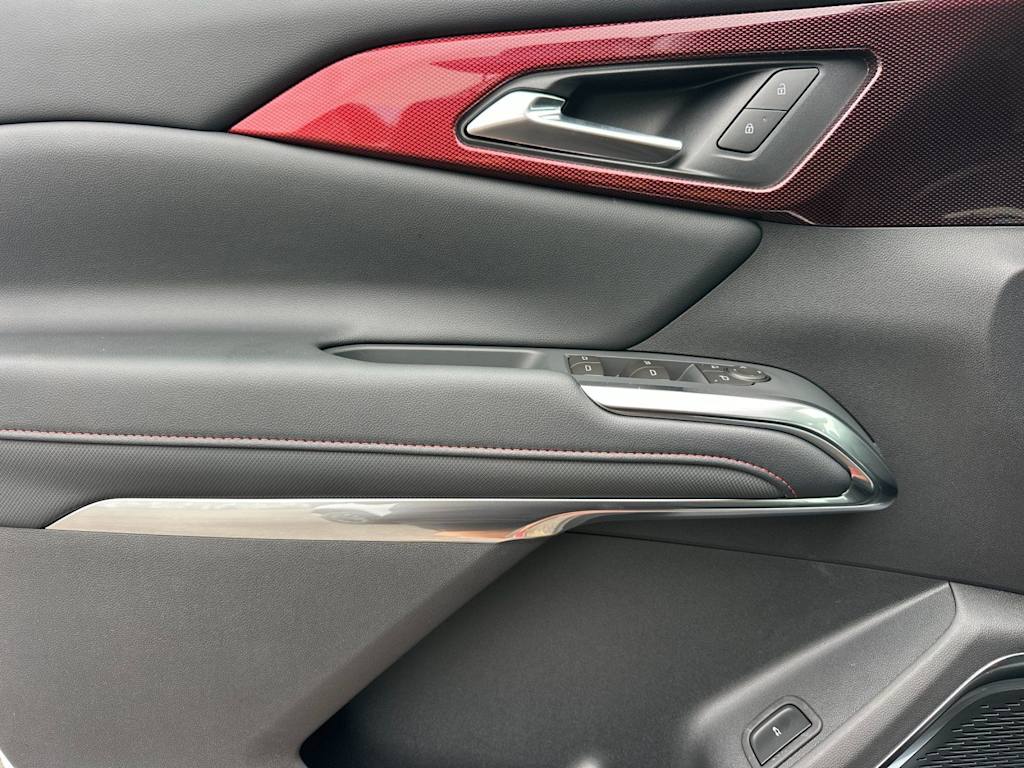 Thumbnail: 2026 Chevrolet Traverse - 21
