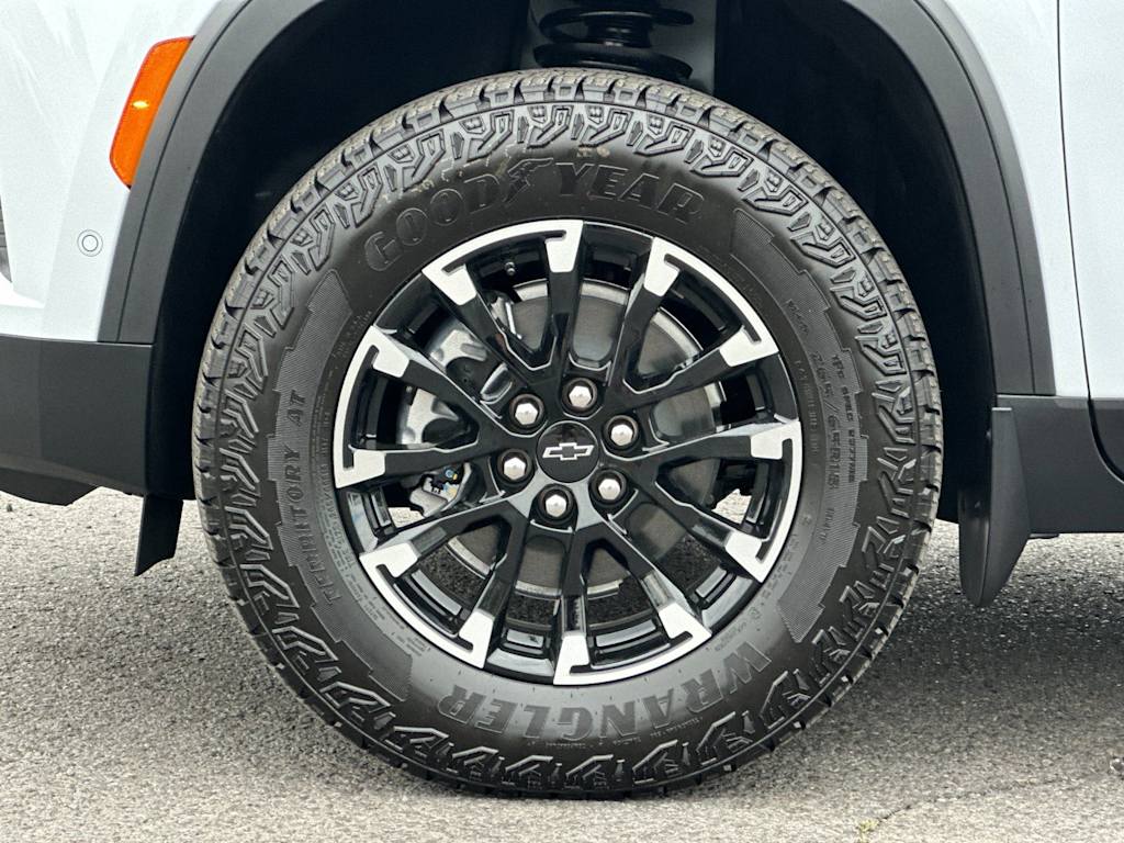 Thumbnail: 2026 Chevrolet Traverse - 7