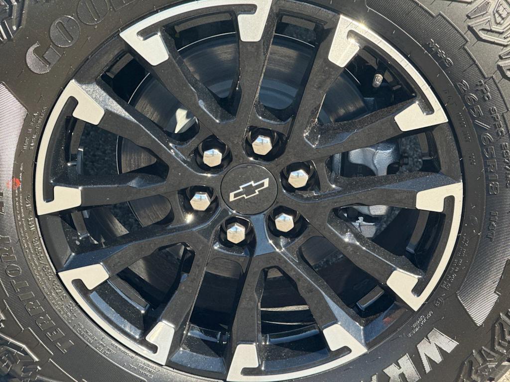 Thumbnail: 2026 Chevrolet Traverse - 7