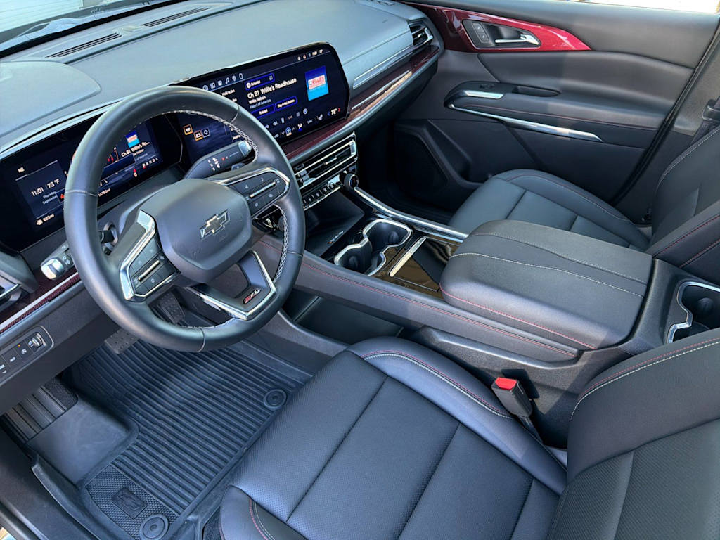 Thumbnail: 2025 Chevrolet Traverse - 8