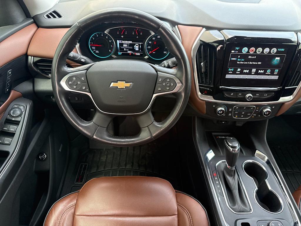 Thumbnail: 2018 Chevrolet Traverse - 11