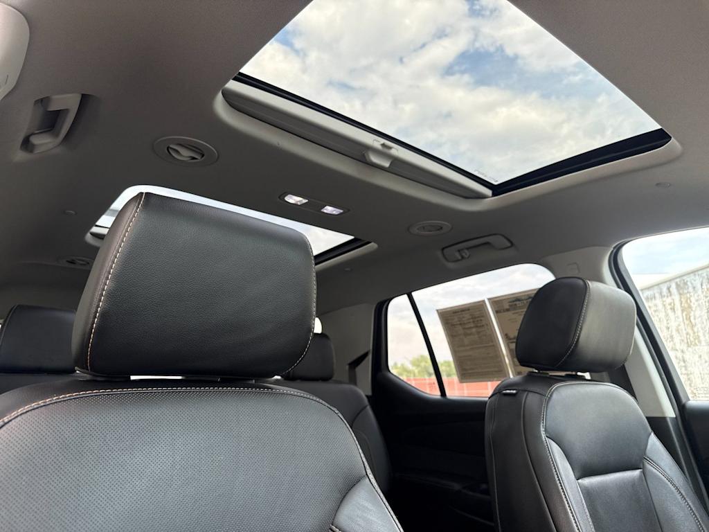 Thumbnail: 2019 Chevrolet Traverse - 24