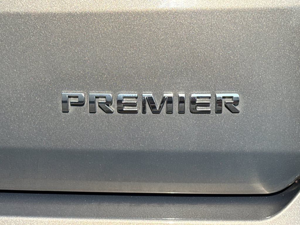 Thumbnail: 2019 Chevrolet Traverse - 7