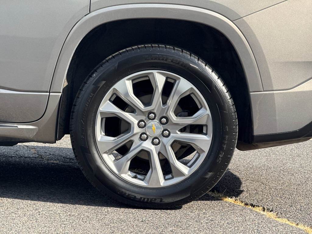 Thumbnail: 2019 Chevrolet Traverse - 8