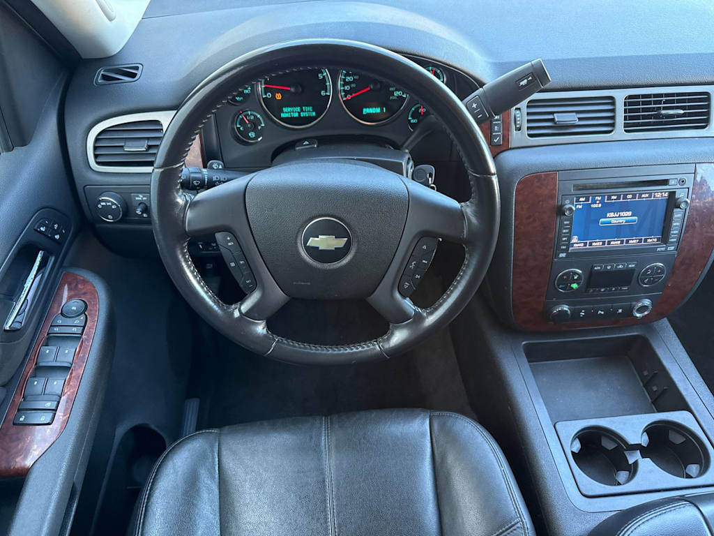 Thumbnail: 2009 Chevrolet Suburban - 9