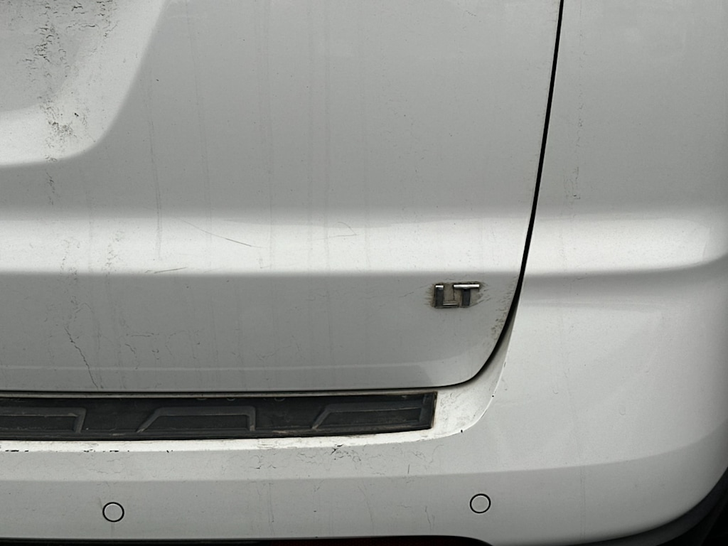 Thumbnail: 2017 Chevrolet Traverse - 8