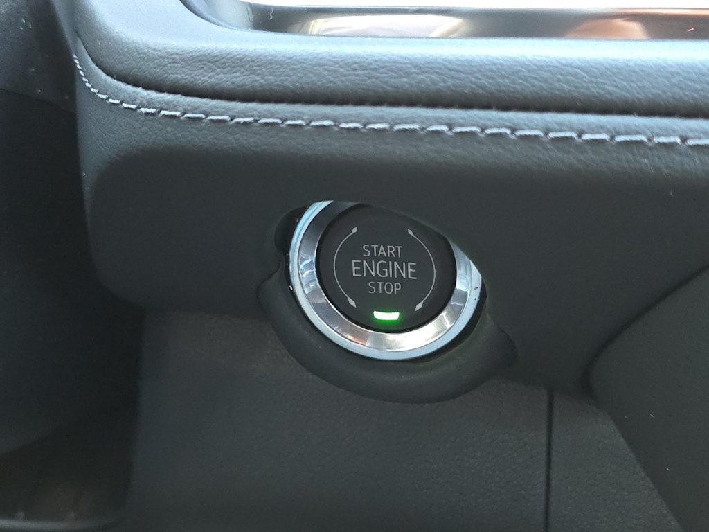 Thumbnail: 2026 Chevrolet Suburban - 27