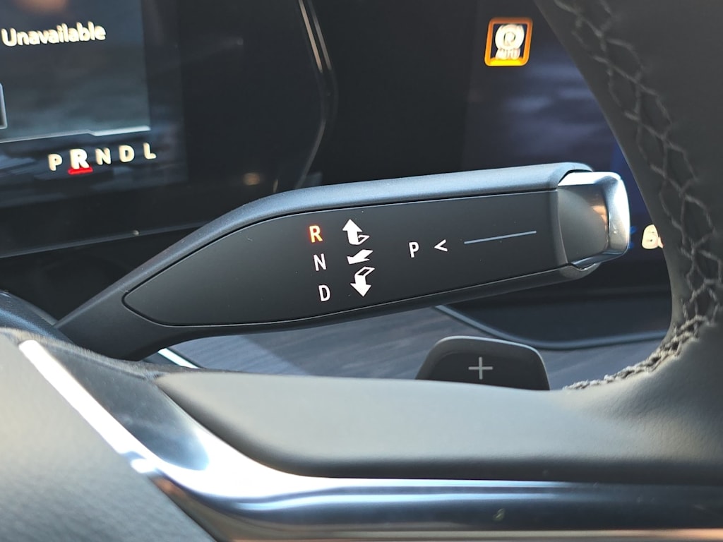 Thumbnail: 2026 Chevrolet Suburban - 14