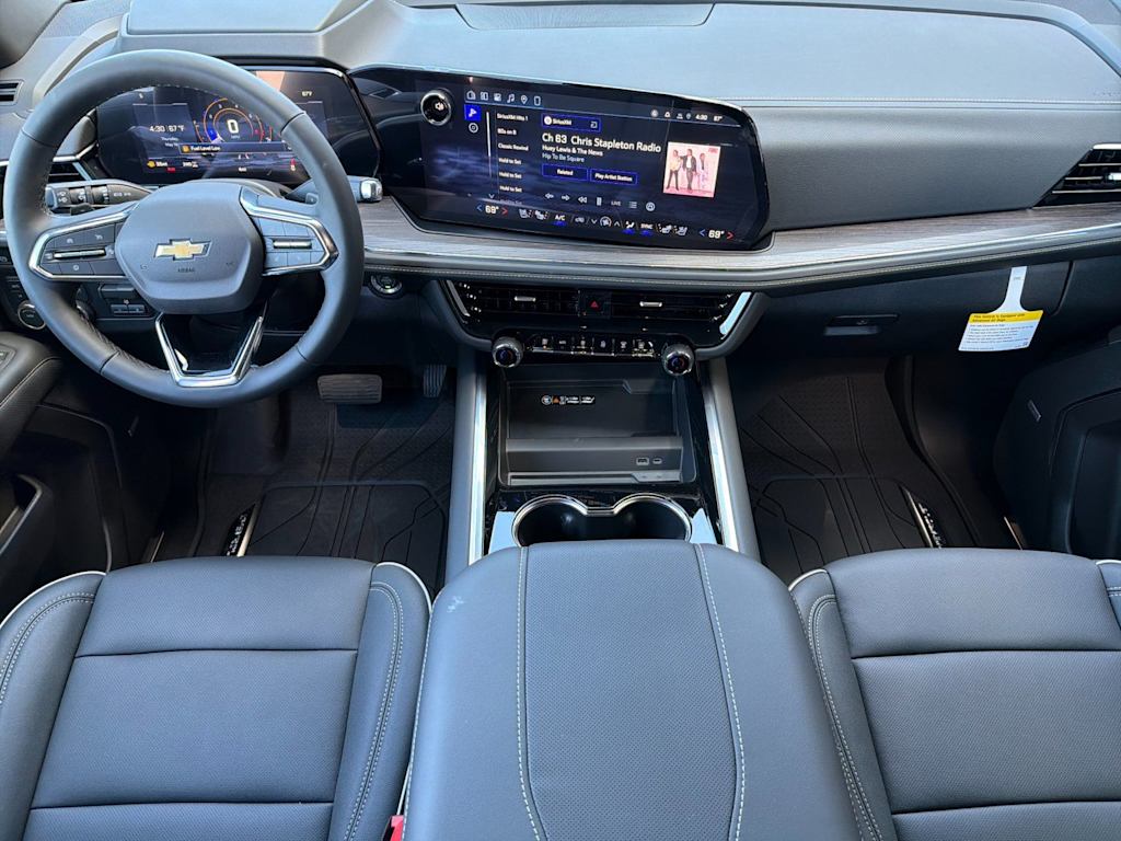 Thumbnail: 2026 Chevrolet Suburban - 2