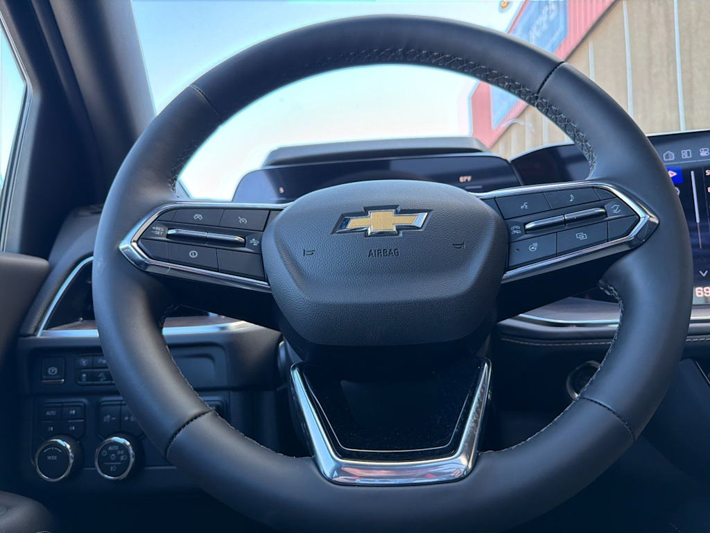 Thumbnail: 2026 Chevrolet Suburban - 13