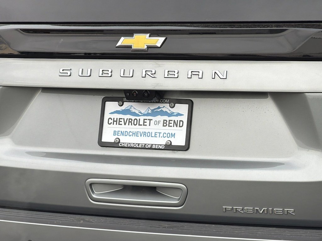 Thumbnail: 2026 Chevrolet Suburban - 16