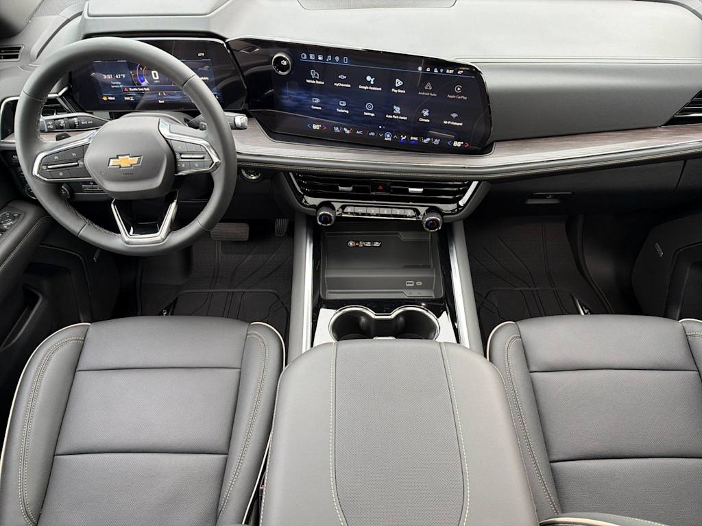 Thumbnail: 2026 Chevrolet Suburban - 2