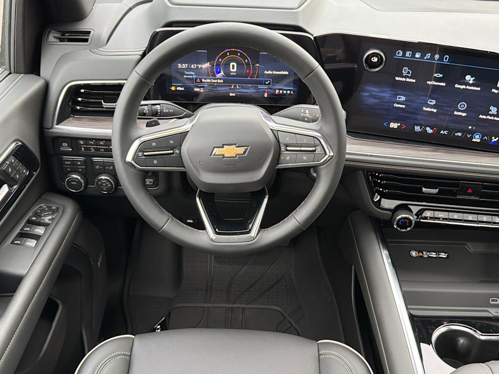 Thumbnail: 2026 Chevrolet Suburban - 12