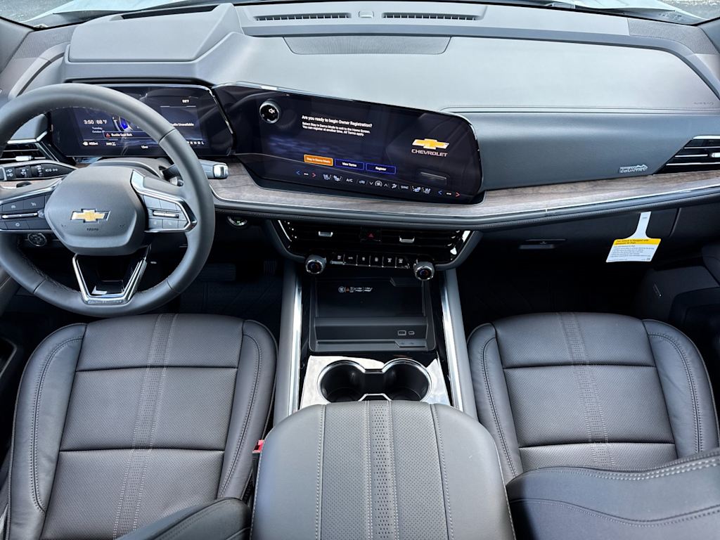 Thumbnail: 2026 Chevrolet Suburban - 2