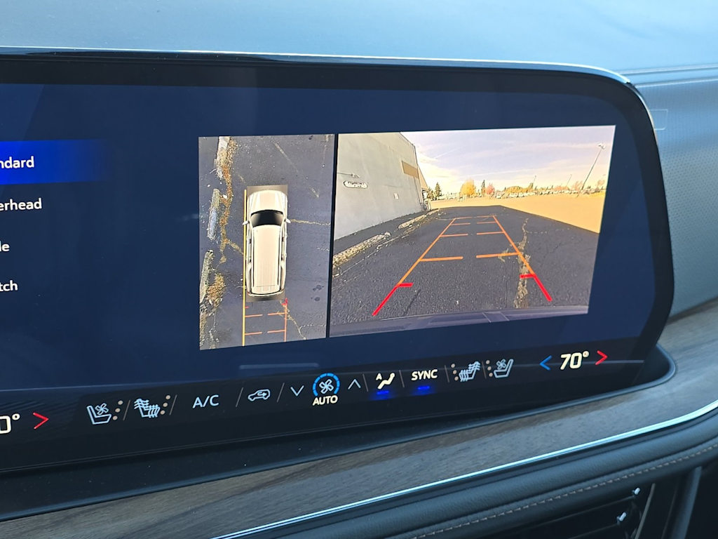 Thumbnail: 2026 Chevrolet Suburban - 26