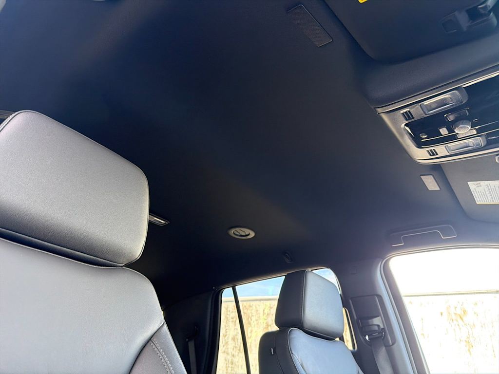 Thumbnail: 2026 Chevrolet Tahoe - 23