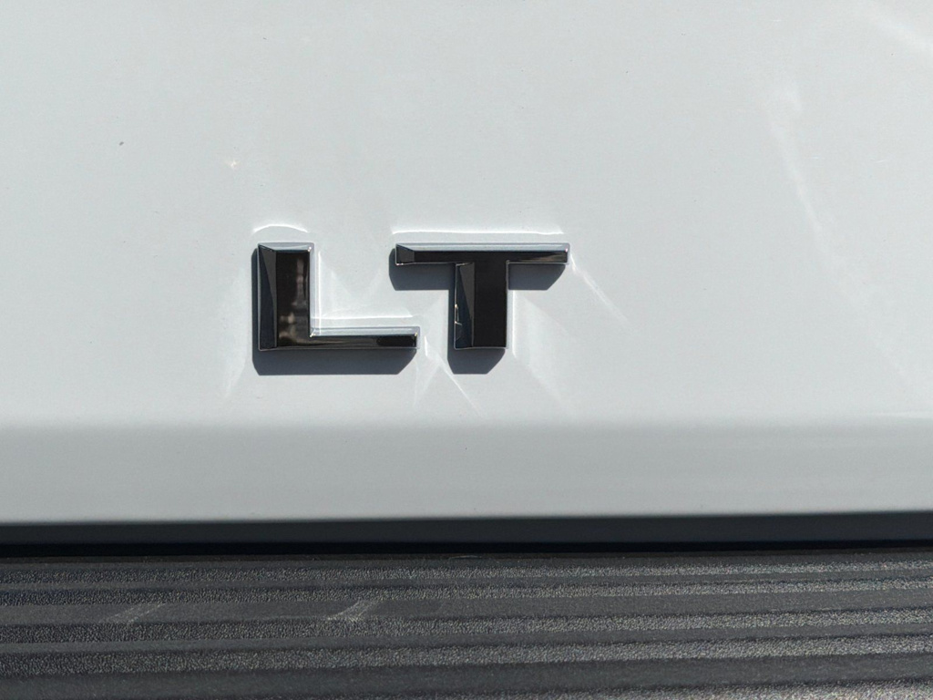 Thumbnail: 2026 Chevrolet Tahoe - 7