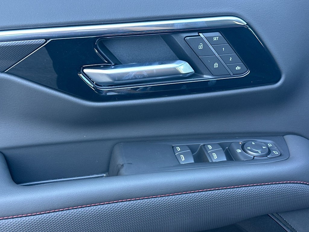 Thumbnail: 2026 Chevrolet Tahoe - 20